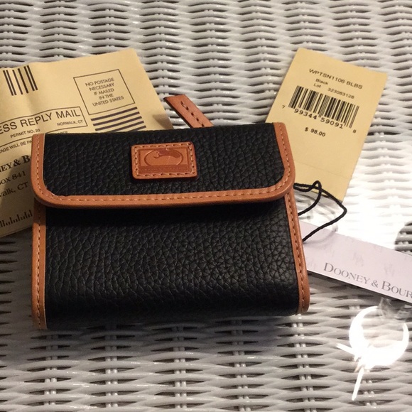 Dooney & Bourke Handbags - Dooney and Bourke trifold leather wallet NWT